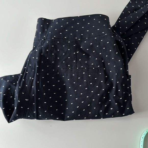 JCrew Short - Picture 2 of 2